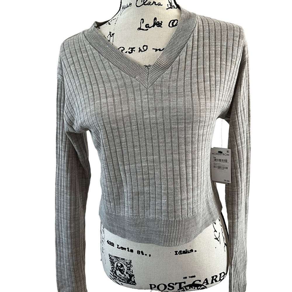 BP ribbed v neck cropped sweater ladies size large gray heather